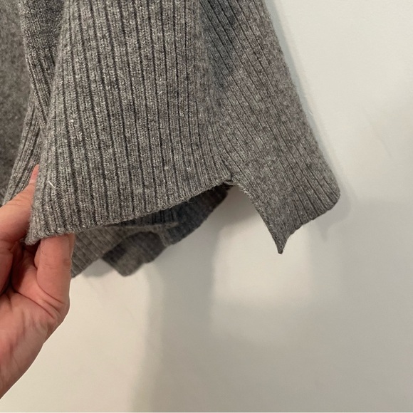 CABLE & GAUGE Cowl Neck Sweater Gray Flecked Speckled Hi-Lo Hem Tunic Sweater L - Picture 9 of 14